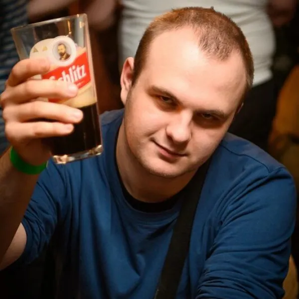 Виктор